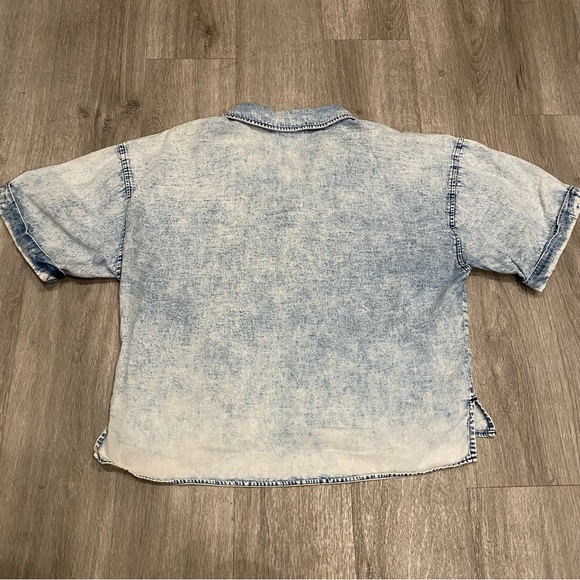 Wild Fable acid wash oversized crop top short sleeve with pocket - Picture 3 of 7